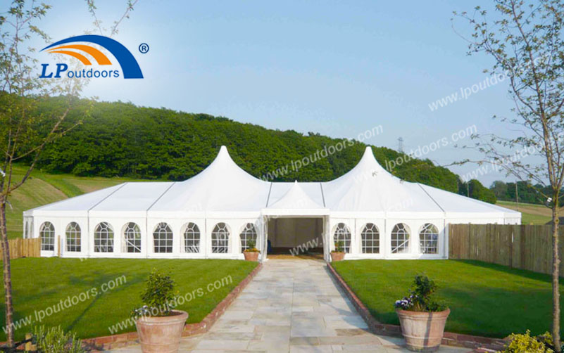 La tente Outdoor Marquee Party de LP Outdoors est