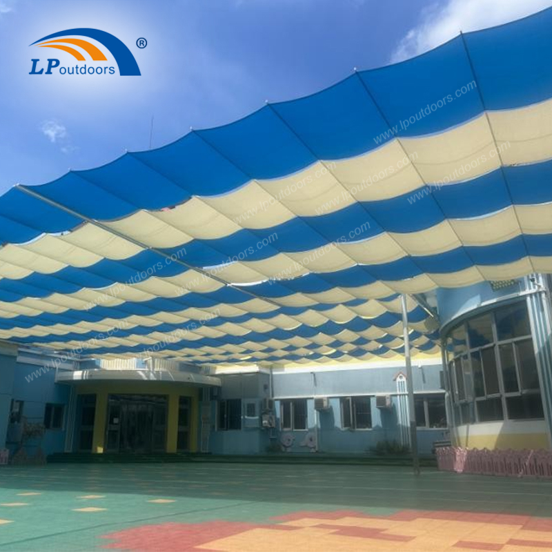 Pergola HDPE rétractable durable de qualité durable pour Utilisation de gardiens de jeu en plein air