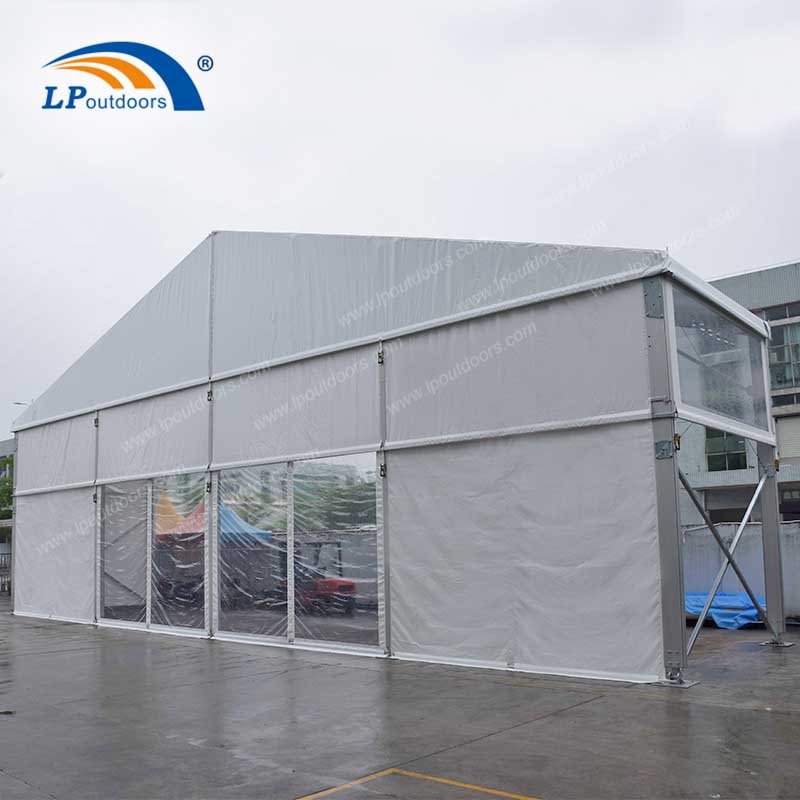 Tent de 20m de 6 m de hauteur