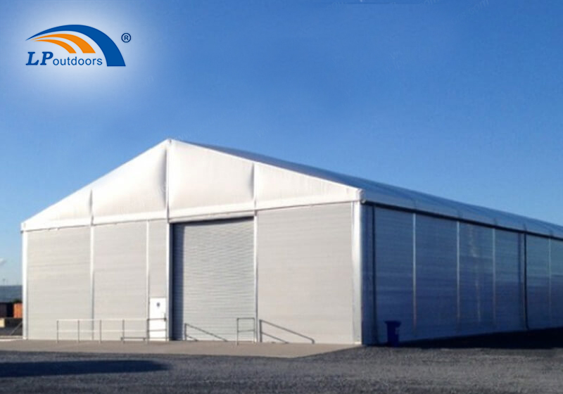 Types de tentes d’entrepôt et commentaires des clients