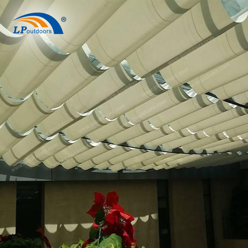 Pergola rétractable HDPE commercial pour les terrasses hôtelières
