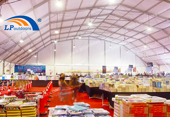 Pavillon des sports de plein air des Jeux du Pacifique pour zones polyvalentes