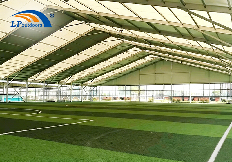 Tente d'entraînement de football