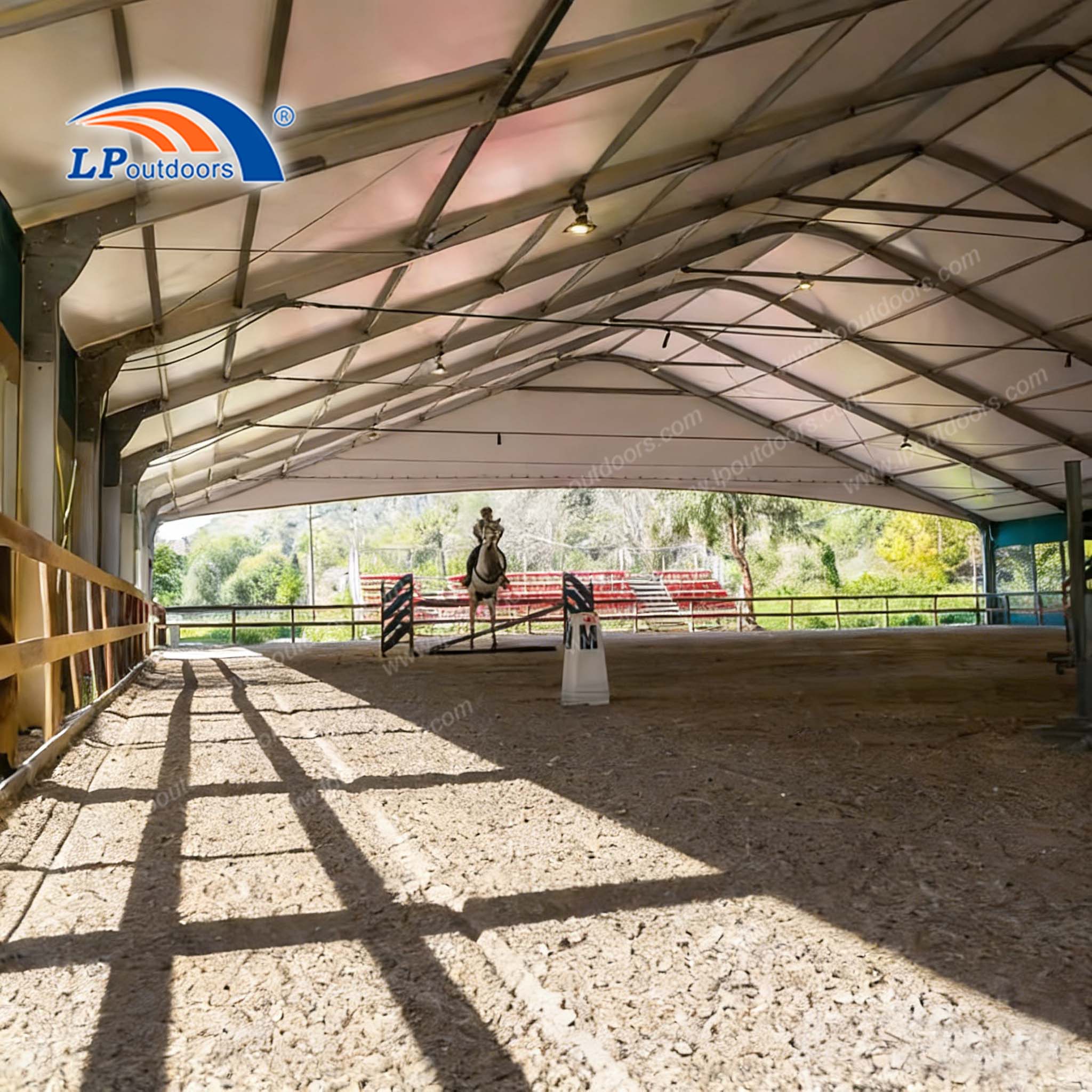 Salle d'équitation à vendre | Arène d’entraînement équestre couverte