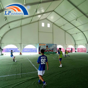Tente de football à petite échelle pour la formation des jeunes - avec soutien à la clôture de sécurité