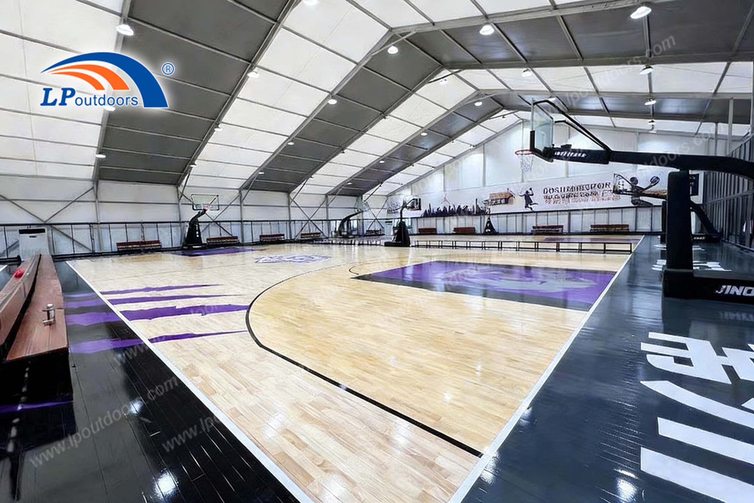Structure de terrain de basket-ball intérieur préfabriquée sur le toit
